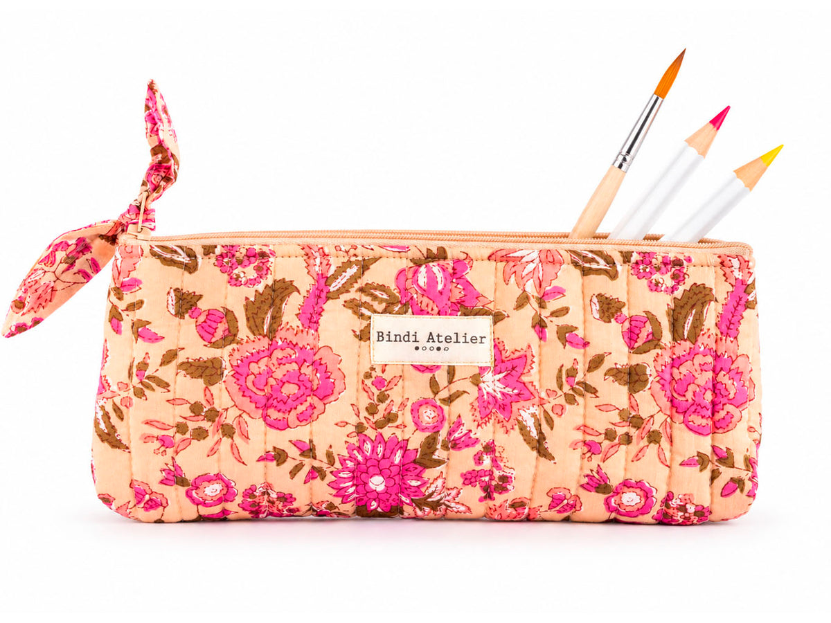 Une jolie trousse matelassée Bindi Atelier Goa Rose